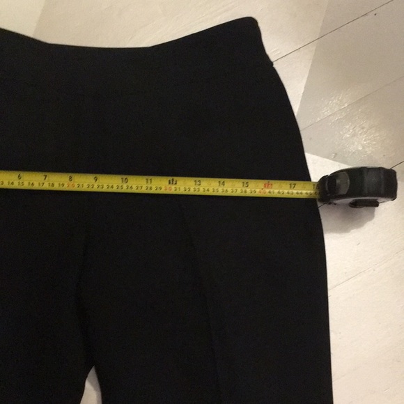 Ann Taylor lined slacks. Size 0 that fit like a 2. - Picture 4 of 6